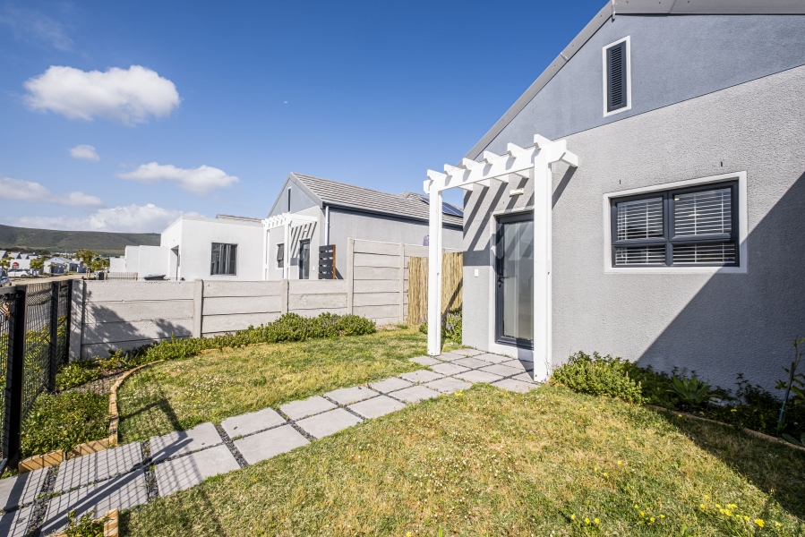 2 Bedroom Property for Sale in Burgundy Estate Western Cape